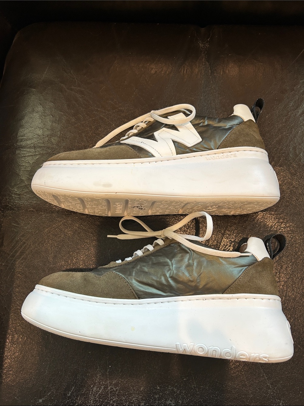 Women’s Wonders Casual Lace-Up Sneakers in Olive & White. Never worn. - Picture 4 of 8